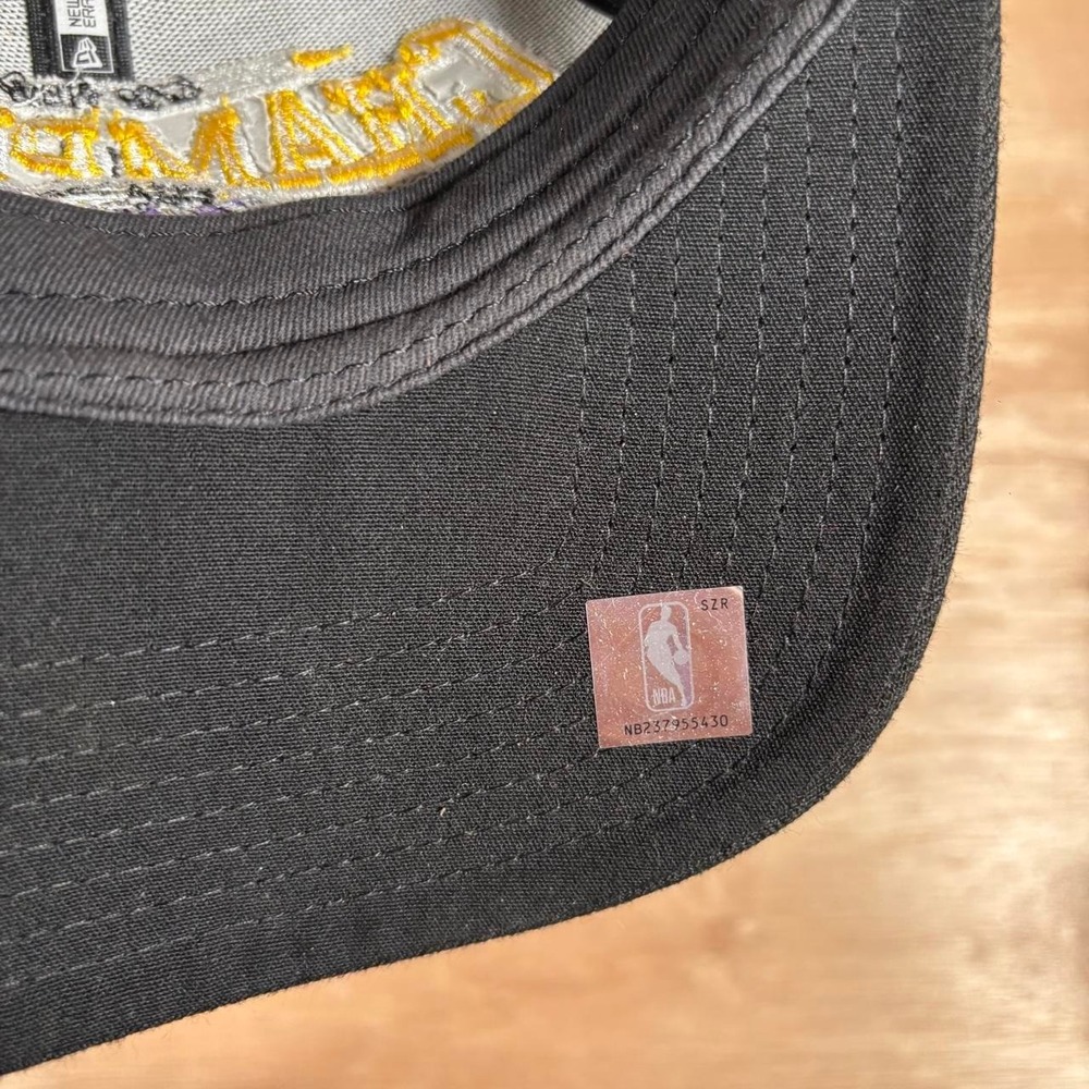 New Era 9FORTY Los Angeles Lakers 17X NBA Champions Adjustable Hat Black Cap - Picture 5 of 5